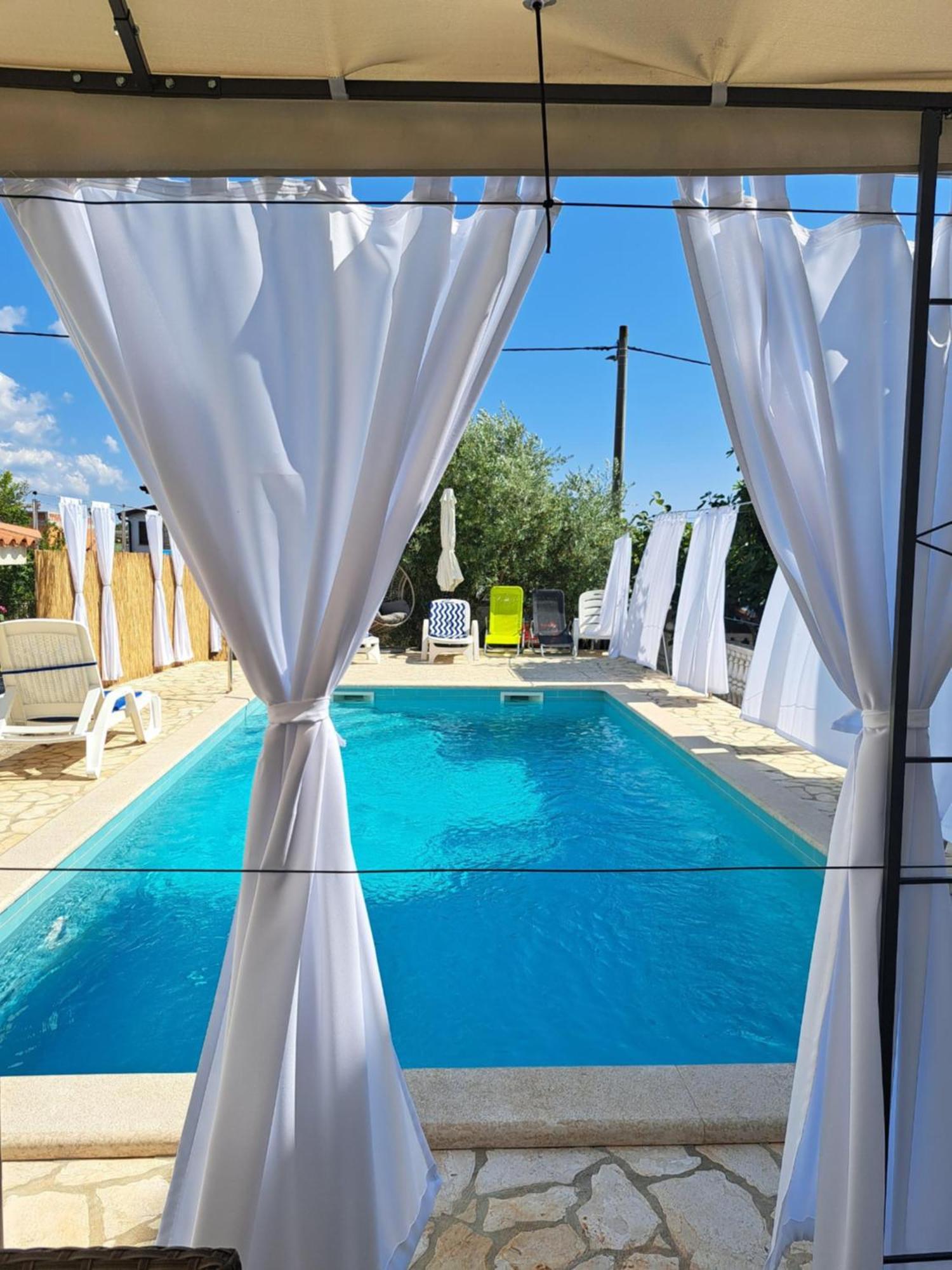 Casa Antonio With Swimming Pool Apartment Novigrad  Exterior photo